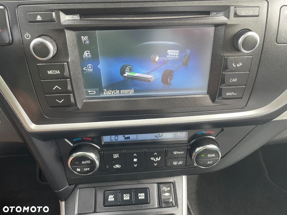 Toyota Auris - 22