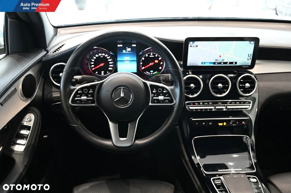 Mercedes-Benz GLC - 11