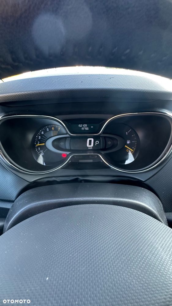 Renault Captur 1.2 TCe Intens EDC - 11