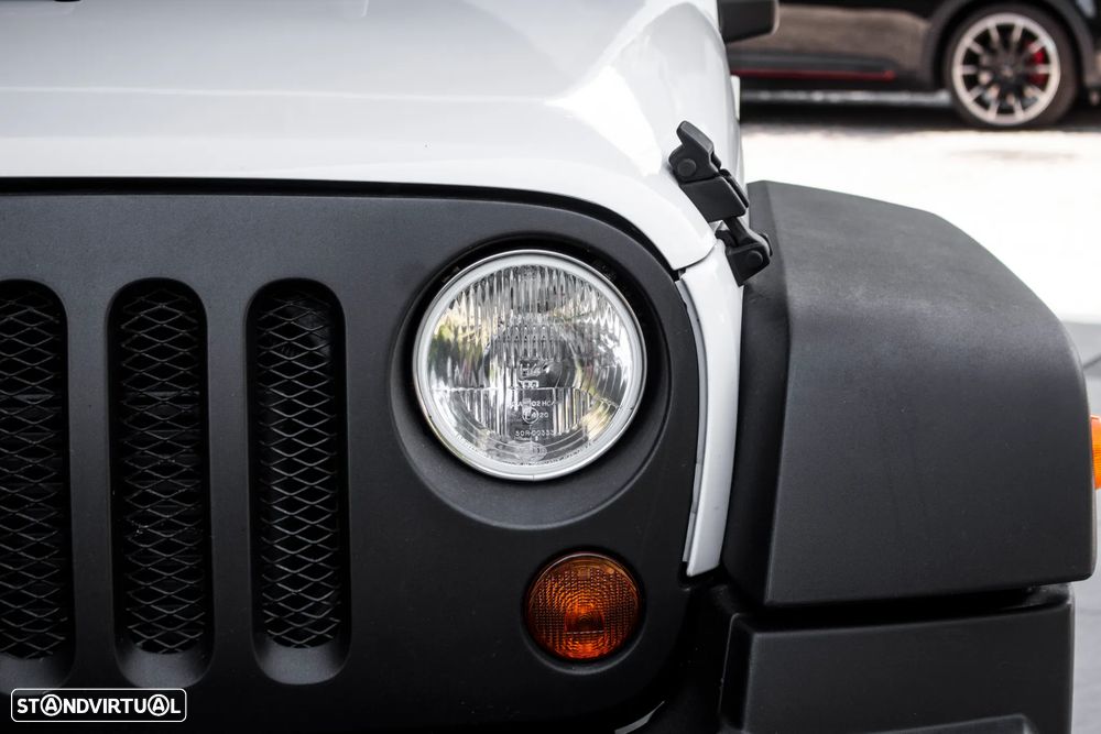 Jeep Wrangler 2.8 CRD MTX Sport - 8