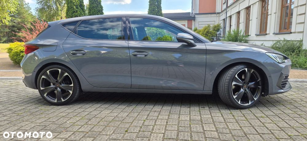 Cupra Leon 2.0 TSI VZ DSG - 4
