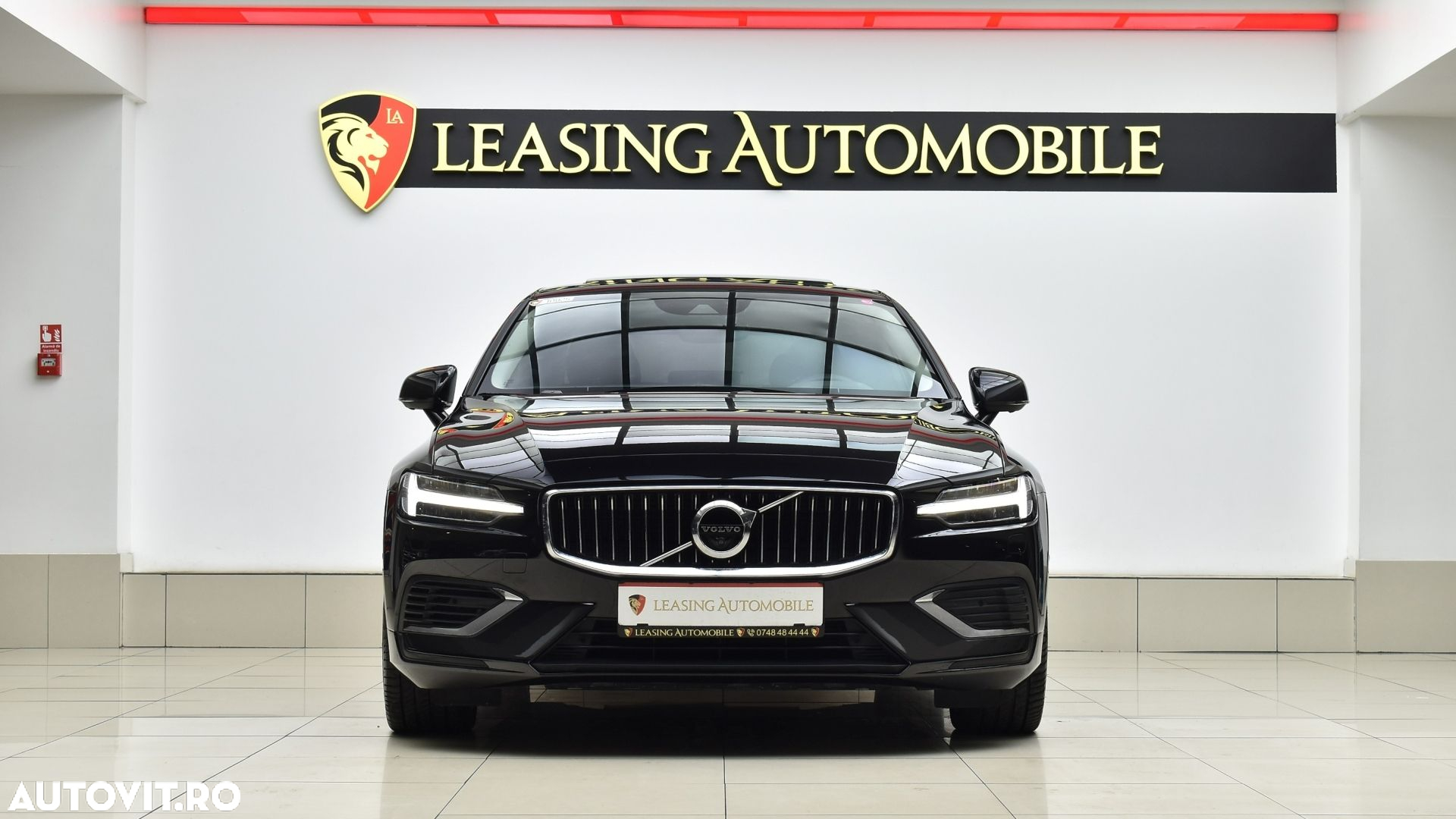 Volvo S60 T8 Recharge AWD Geartronic RDesign - 4
