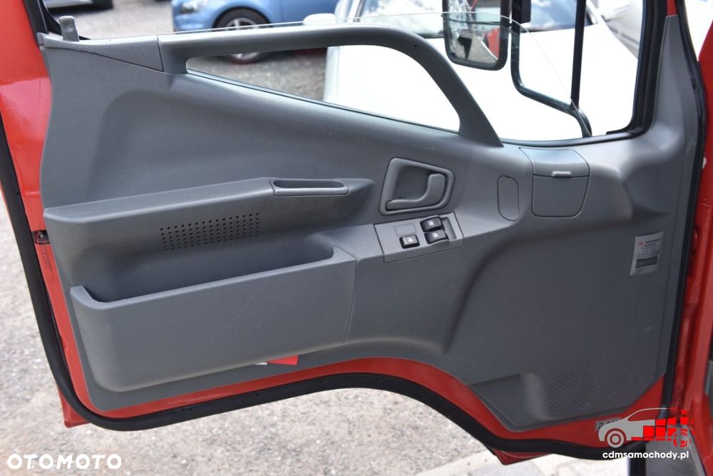 Mitsubishi Canter - 17