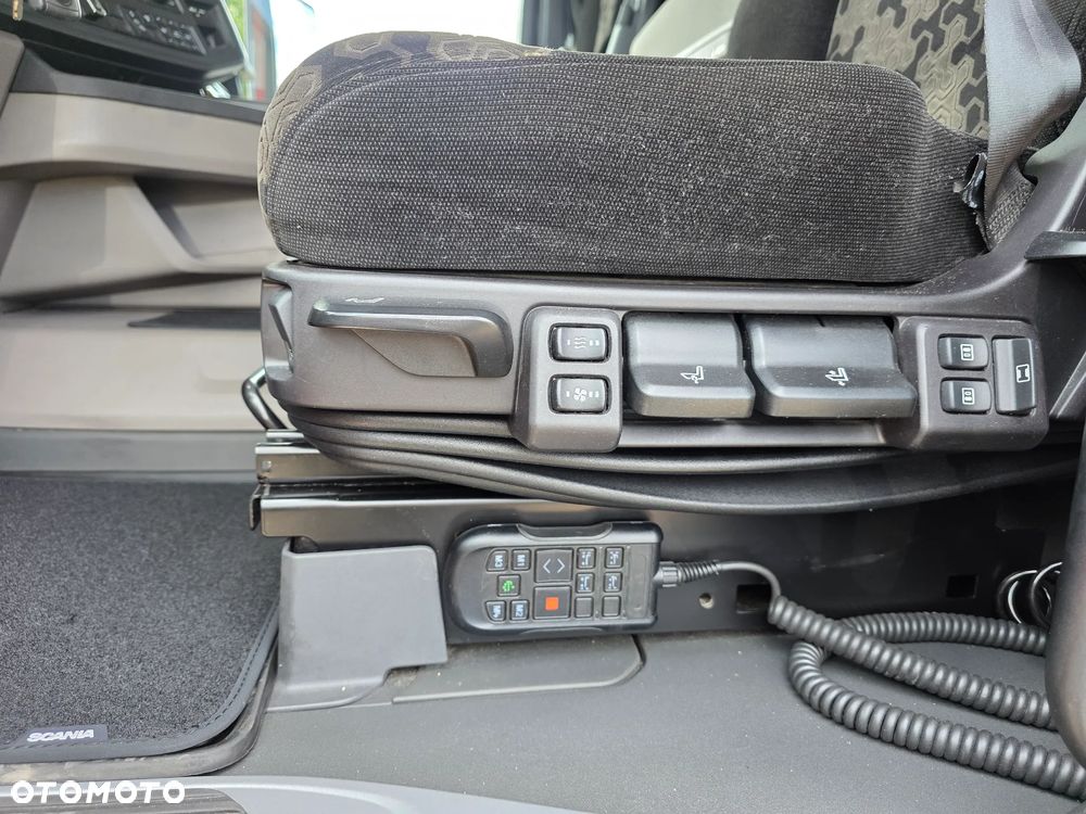 Scania R 450 KLIMA / RETARDER / TYŁ 4 PODUSZKI / PRZYSTAWKA / Z DE SUPER STAN !!!! FULL SERWIS SCANIA !!! - 34