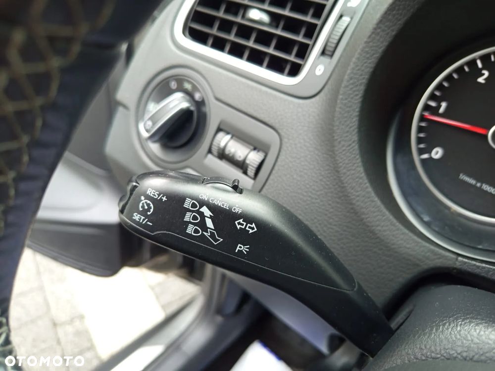 Volkswagen Polo 1.6 TDI Blue Motion Technology Life - 33