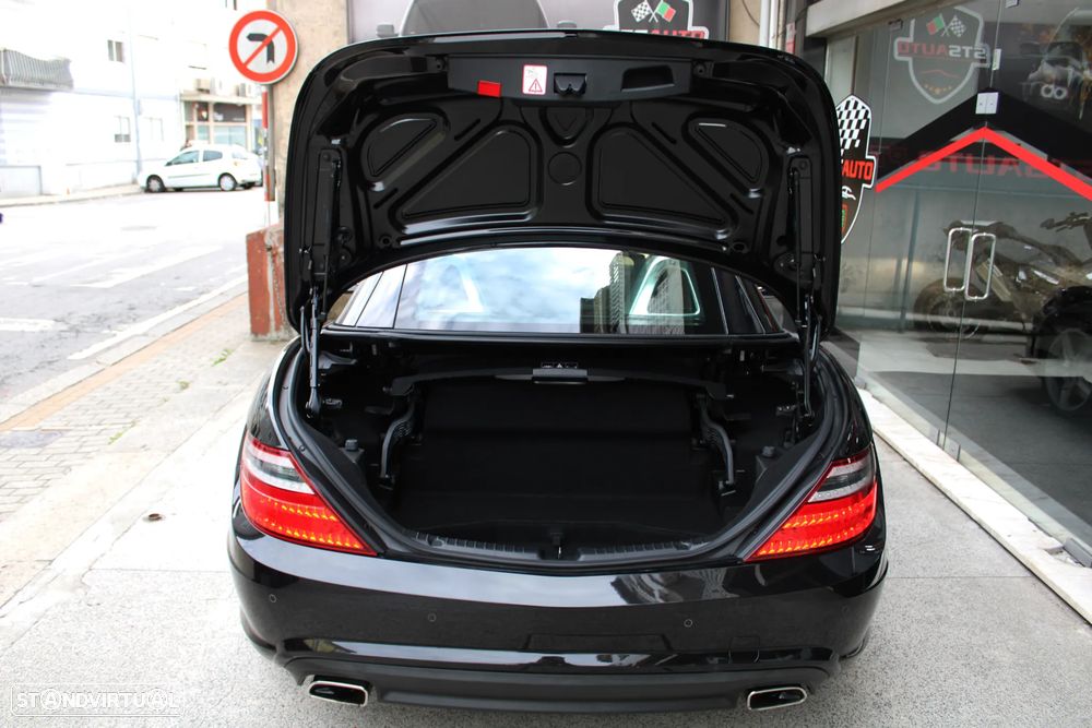 Mercedes-Benz SLK 250 (BlueEFFICIENCY) 7G-TRONIC - 47