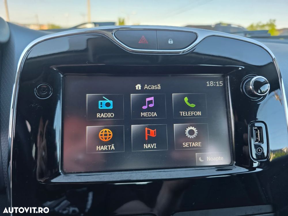 Renault Clio TCe 90 Dynamique - 24