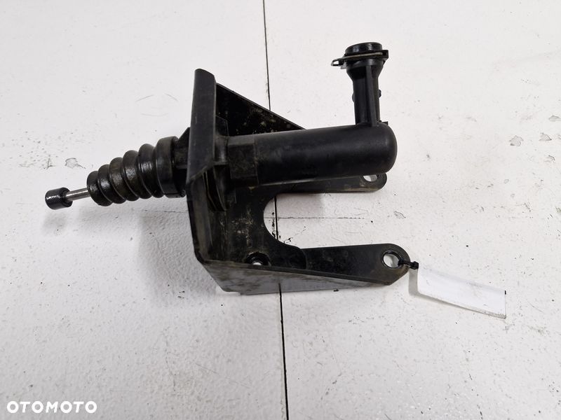 RENAULT MASTER III 2.3 DCI POMPKA SPRZĘGŁA 306204410R - 4