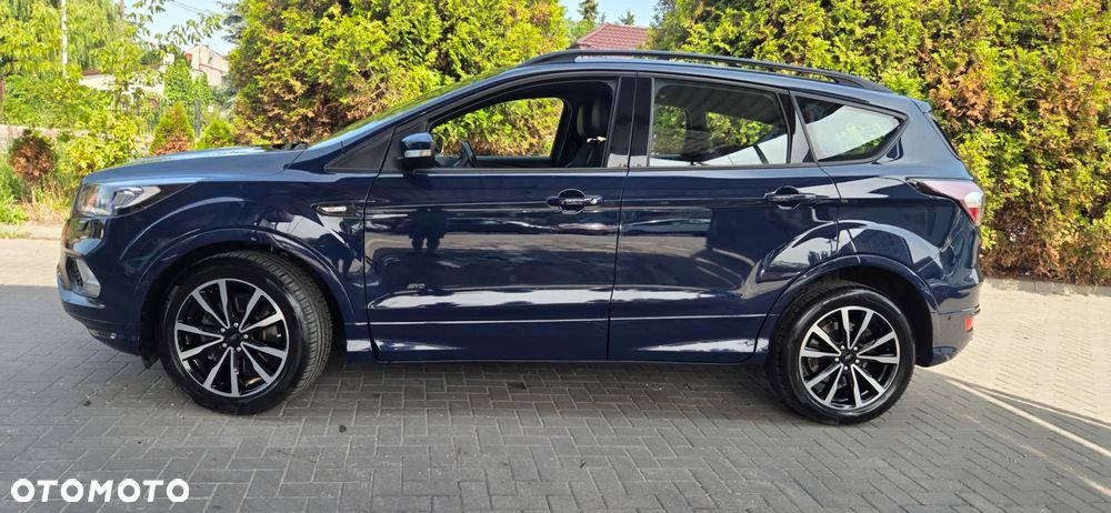 Ford Kuga 1.5 EcoBoost 4x4 ST-Line - 4
