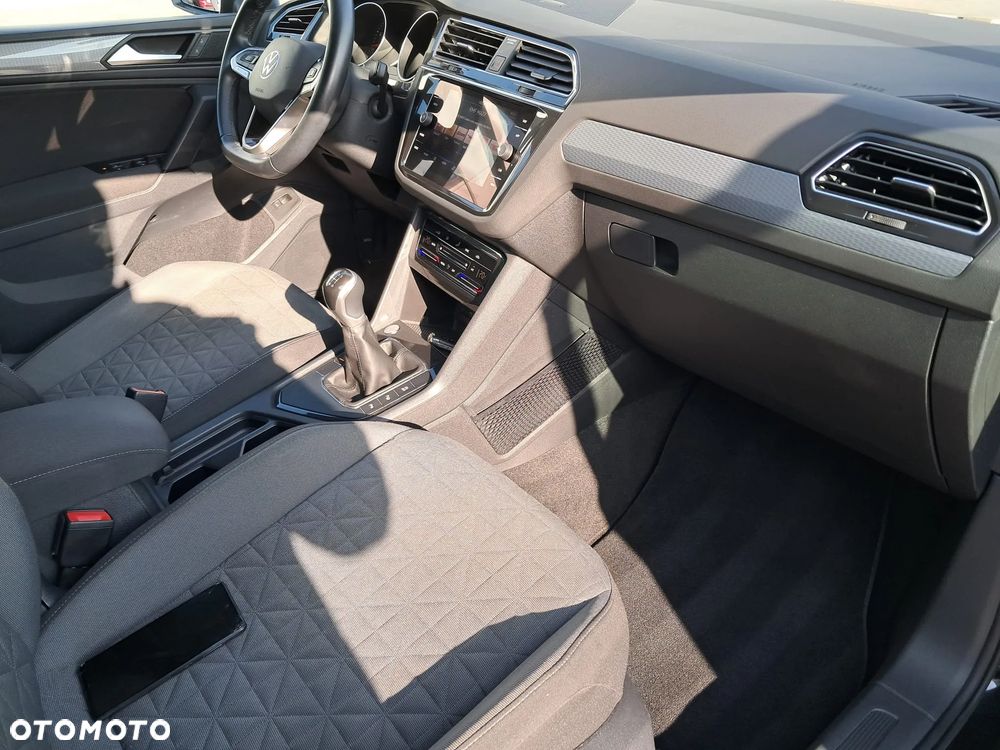 Volkswagen Tiguan 1.5 TSI EVO Life - 27
