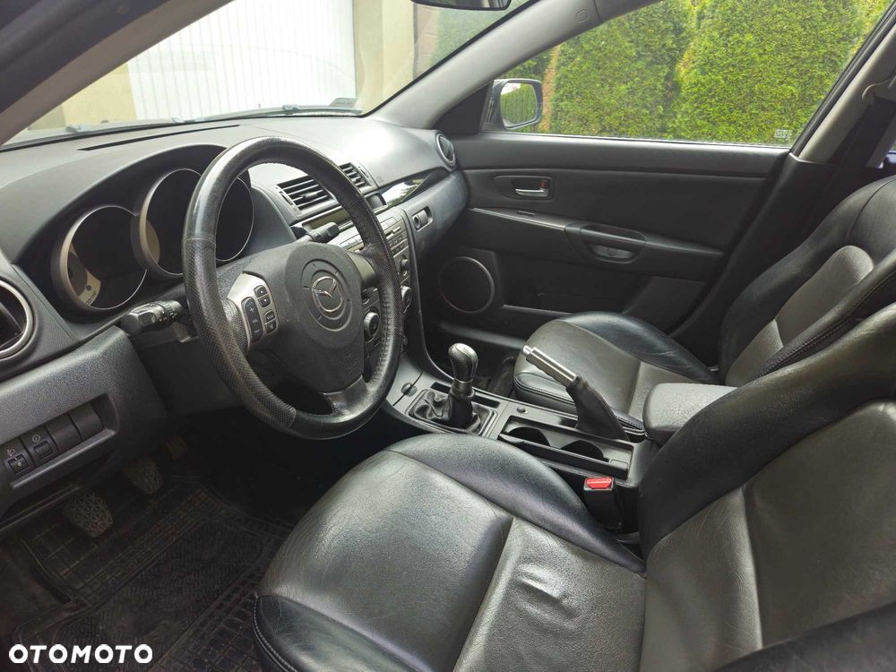 Mazda 3 - 6