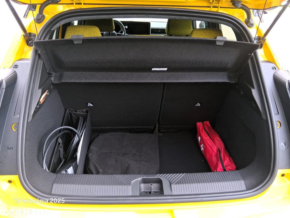 Renault 5 52kWh Comfort Range Iconic Cinq - 9