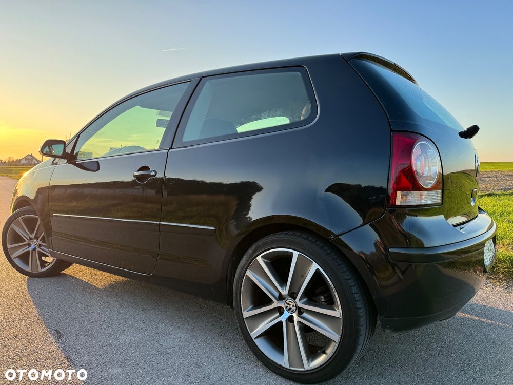 Volkswagen Polo - 4