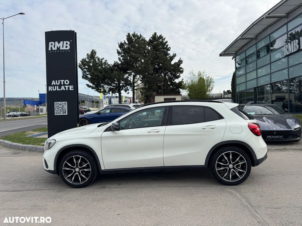 Mercedes-Benz GLA 200 d 4MATIC 7G-DCT Style - 14