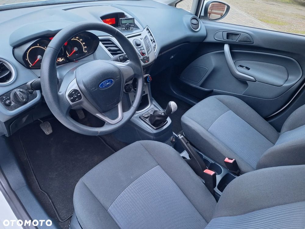 Ford Fiesta 1.25 Viva - 10