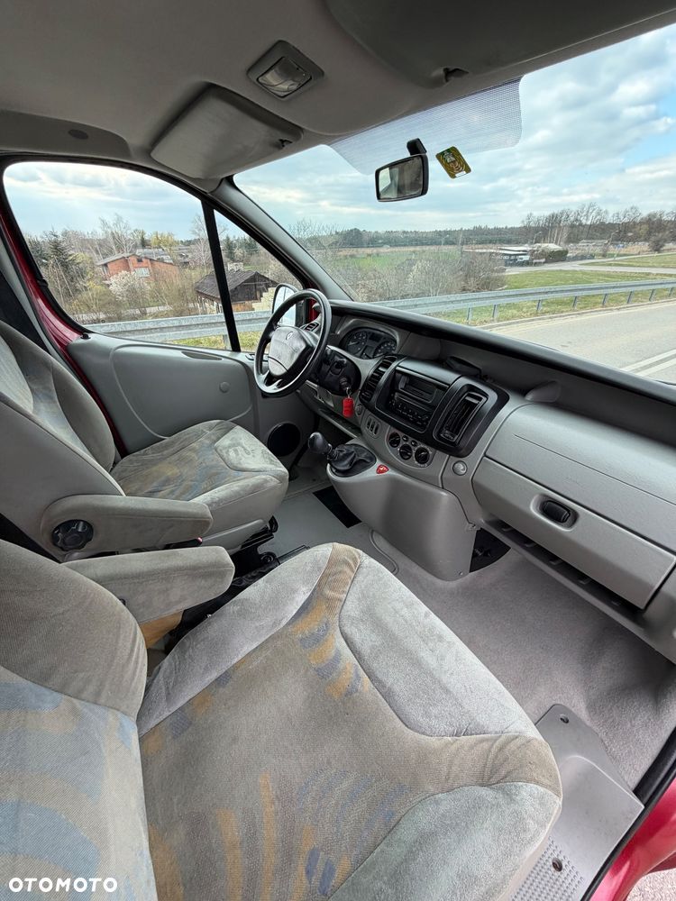 Renault Trafic L1H1 Passenger Lux - 21