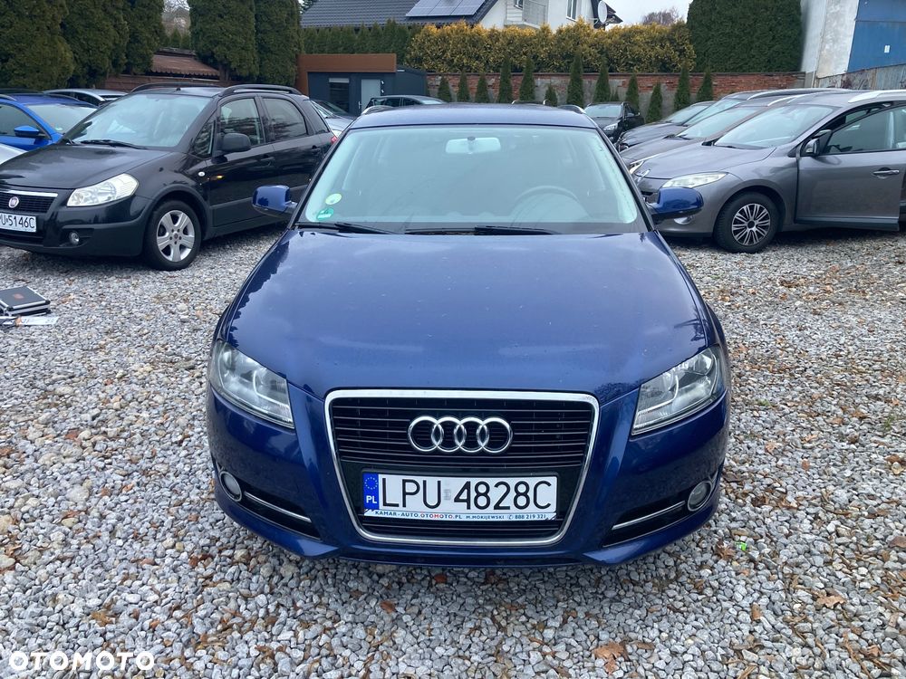 Audi A3 Sportback - 2