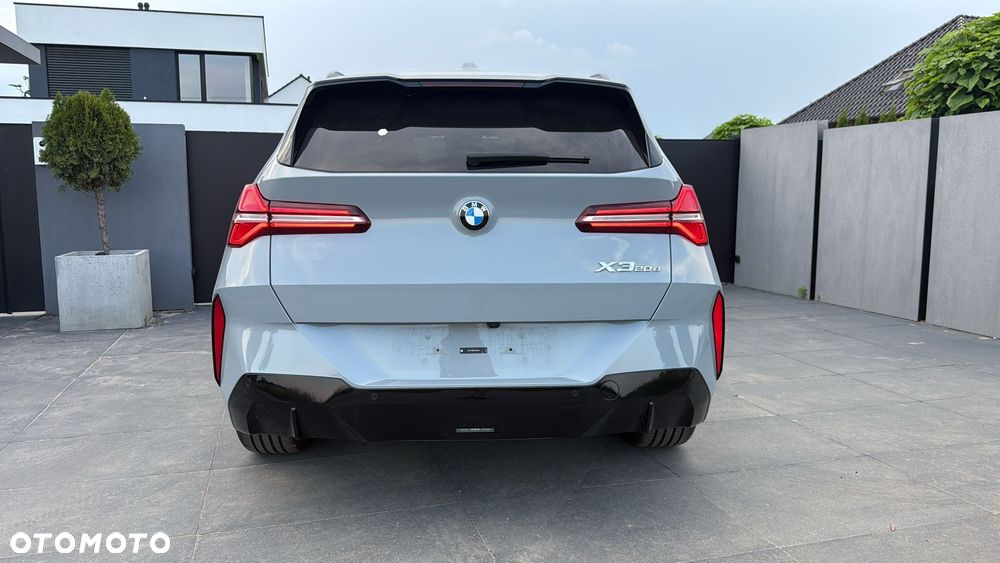 BMW X3 20d xDrive - 14