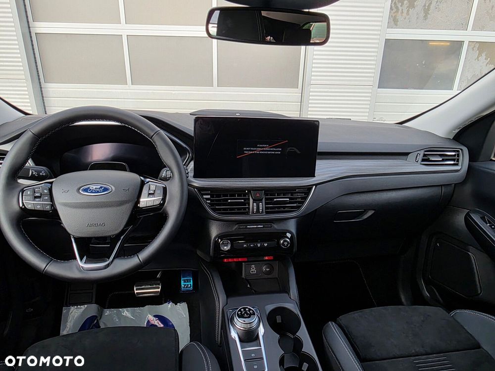 Ford Kuga - 18