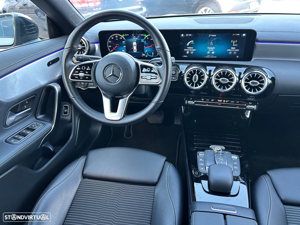 Mercedes-Benz CLA 200 - 16