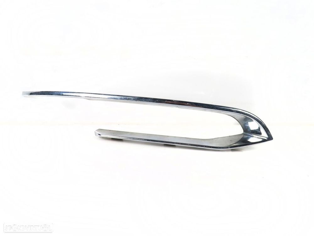 Friso parachoques Direito/Frente Usado / Original BMW 5 (F10)/BMW 5 Touring (F11... - 1