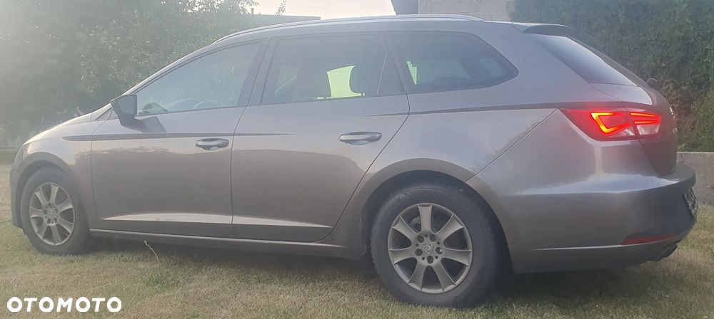 Seat Leon 2.0 TDI DPF DSG FR - 4