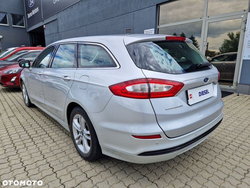 Ford Mondeo 2.0 TDCi Titanium PowerShift - 6