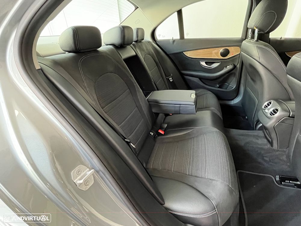 Mercedes-Benz C 250 (BlueTEC) d 7G-TRONIC Exclusive - 11