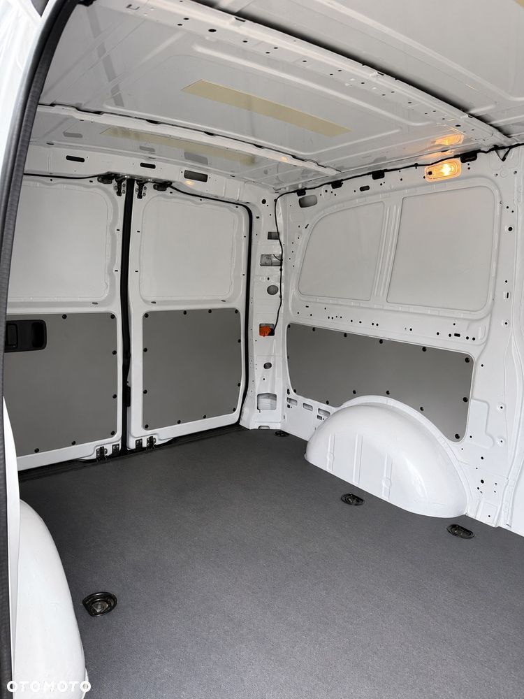 Mercedes-Benz VITO - 2