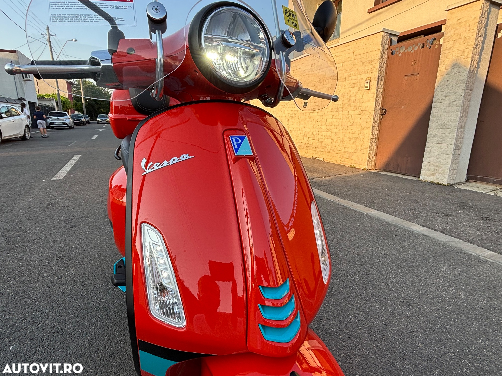 Vespa Primavera 125 - 8