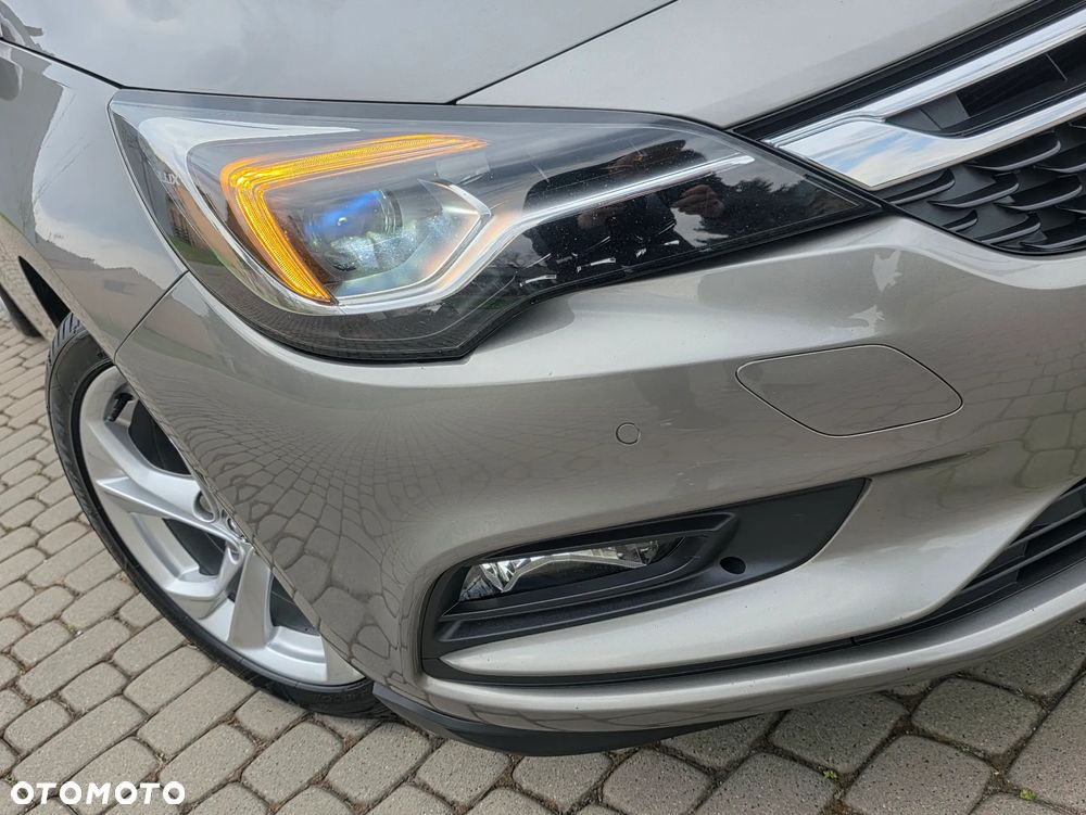 Opel Astra 1.4 Turbo Innovation - 24