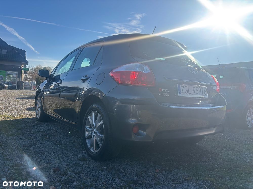 Toyota Auris 1.33 Dual-VVT-i Comfort - 4