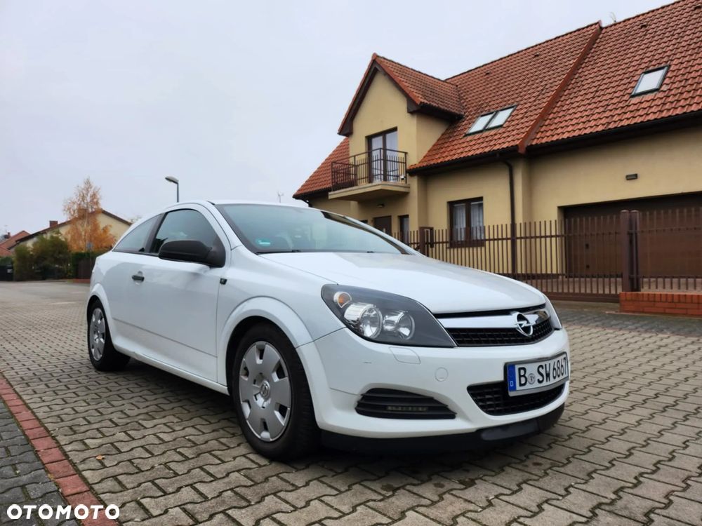 Opel Astra - 1