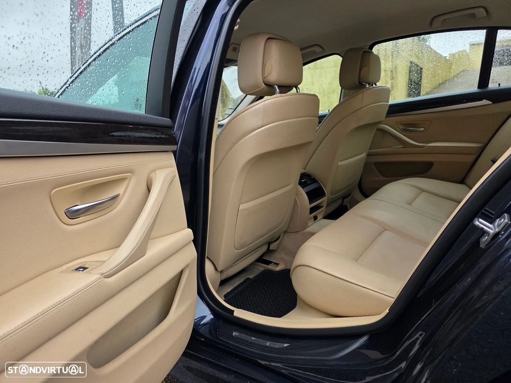 BMW 525 d Line Luxury Auto - 9