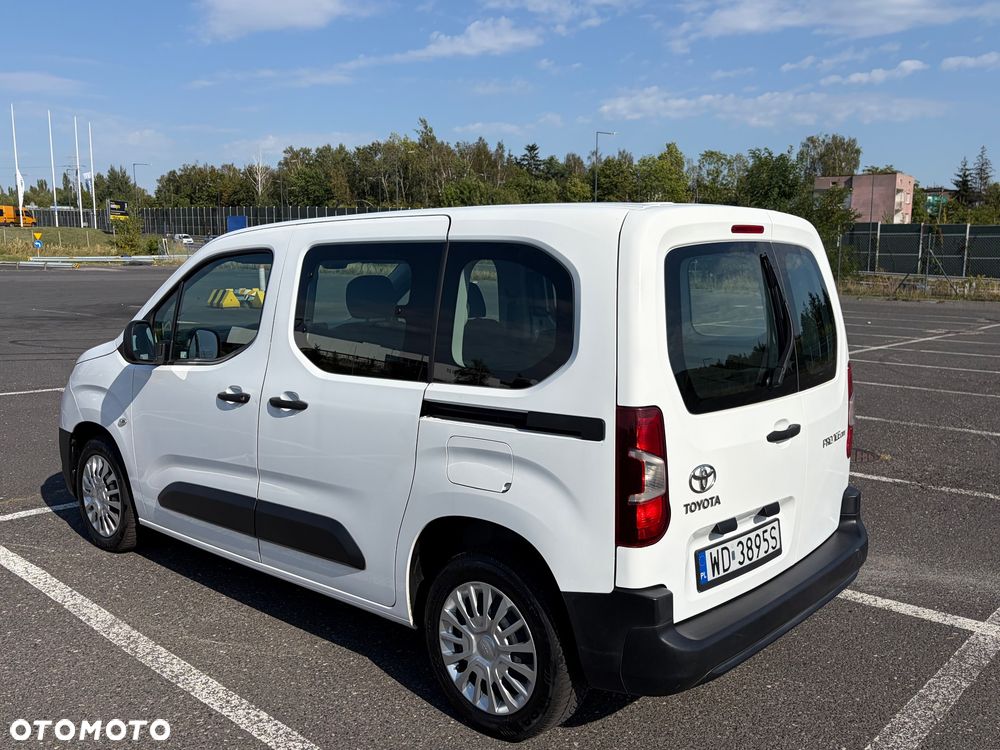 Toyota Proace City Verso 1.5 D-4D Family - 2