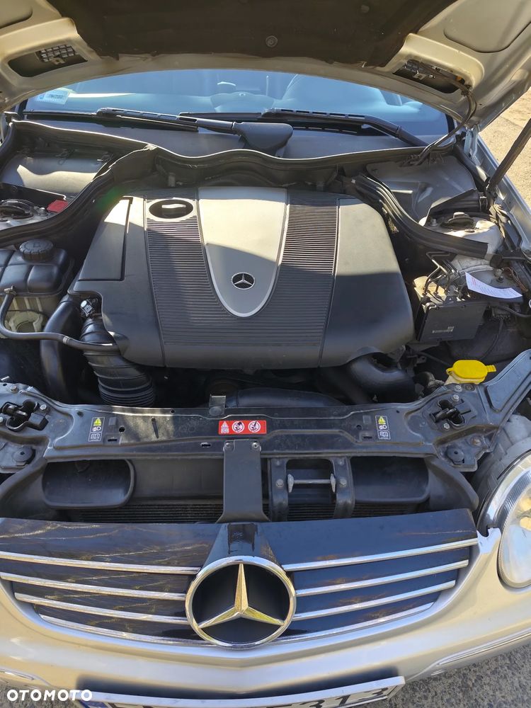 Mercedes-Benz CLK - 18