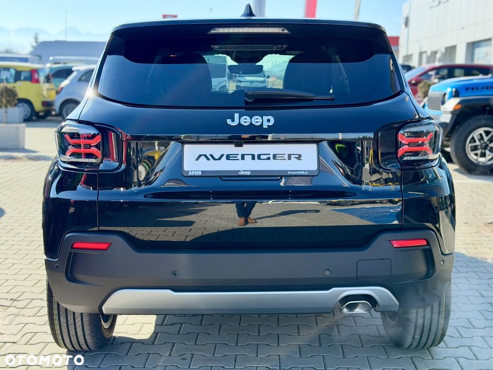 Jeep Avenger 1.2 T3 mHEV Summit FWD eDCT6 - 9