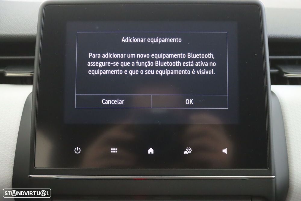 Renault Clio 1.0 TCe Evolution Bi-Fuel - 22