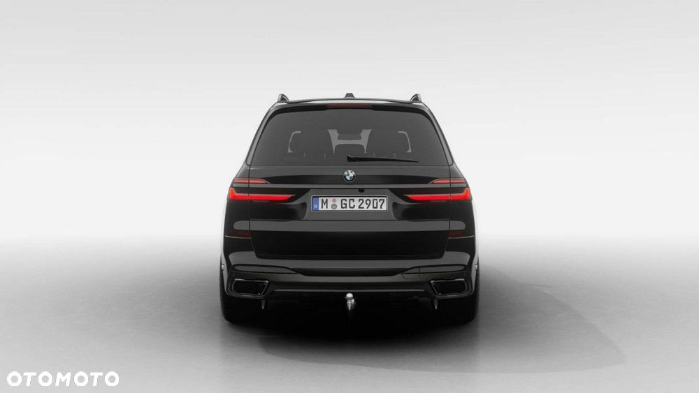 BMW X7 - 7