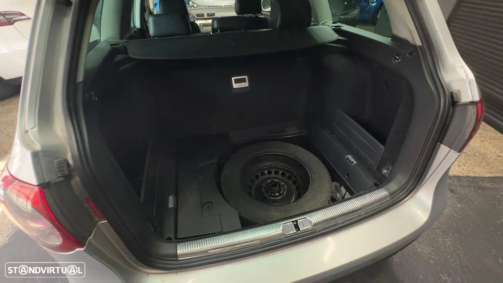 VW Passat Variant 2.0 TDI Highline - 10