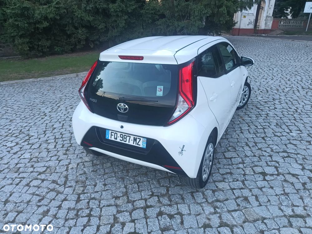 Toyota Aygo 1.0 VVT-i Color Edition - 12