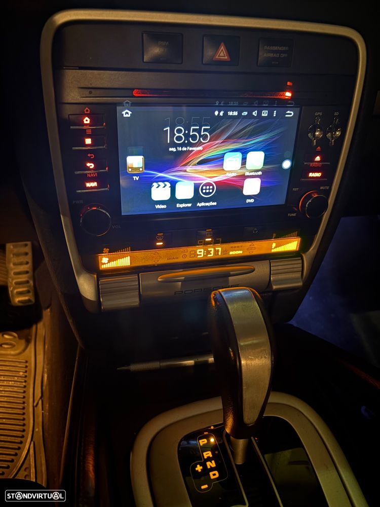 Porsche Cayenne - 15