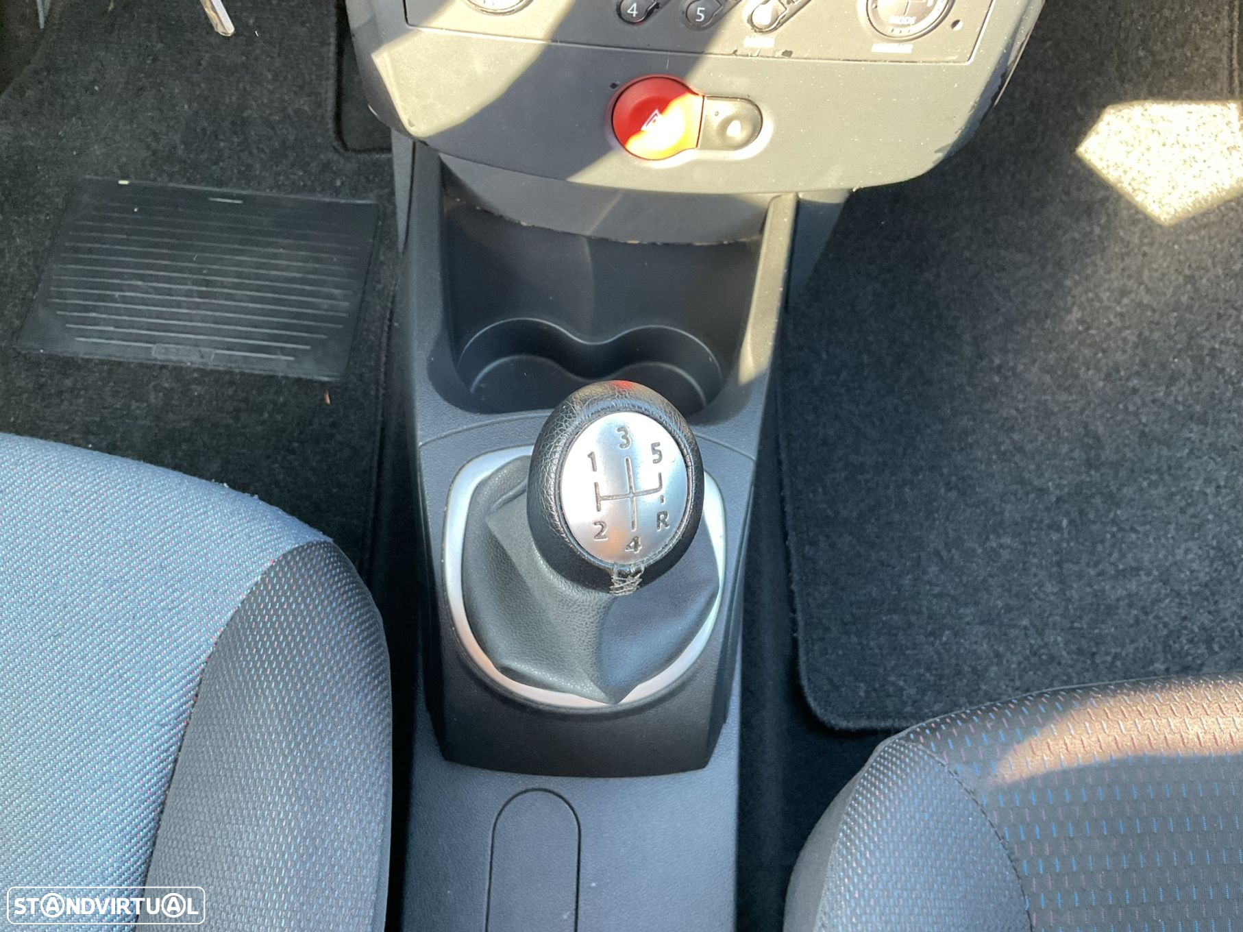 Renault Clio 1.5 dCi Confort - 29