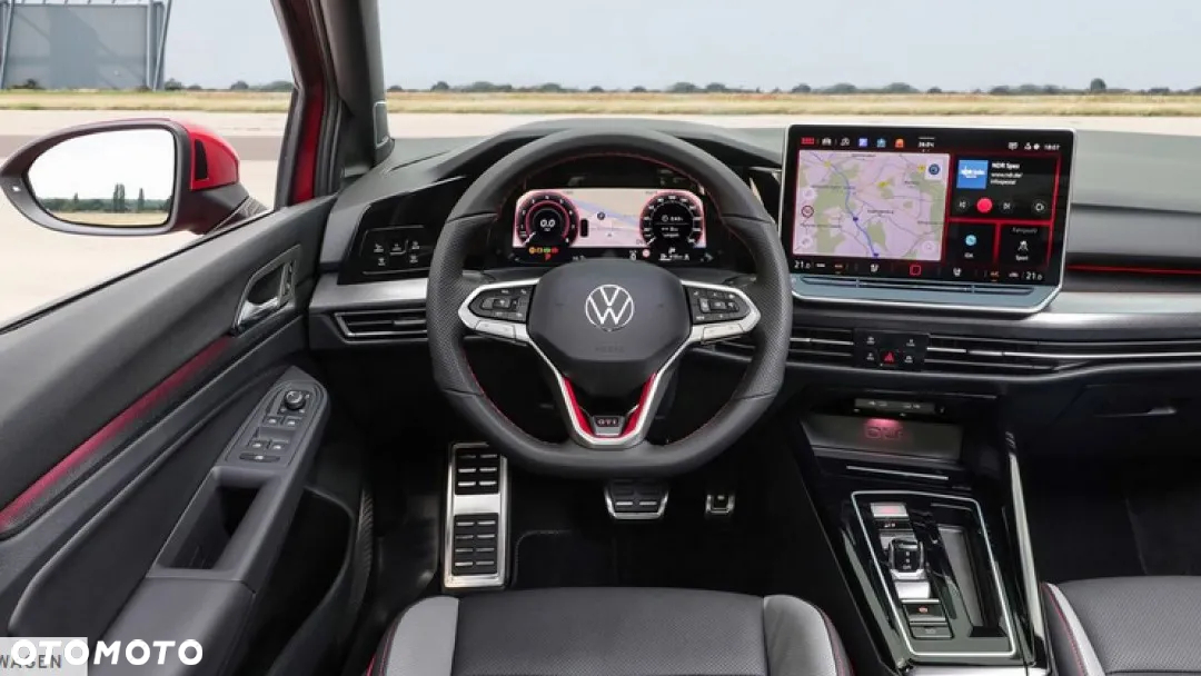 Volkswagen Golf VIII 2.0 TSI GTI DSG - 6