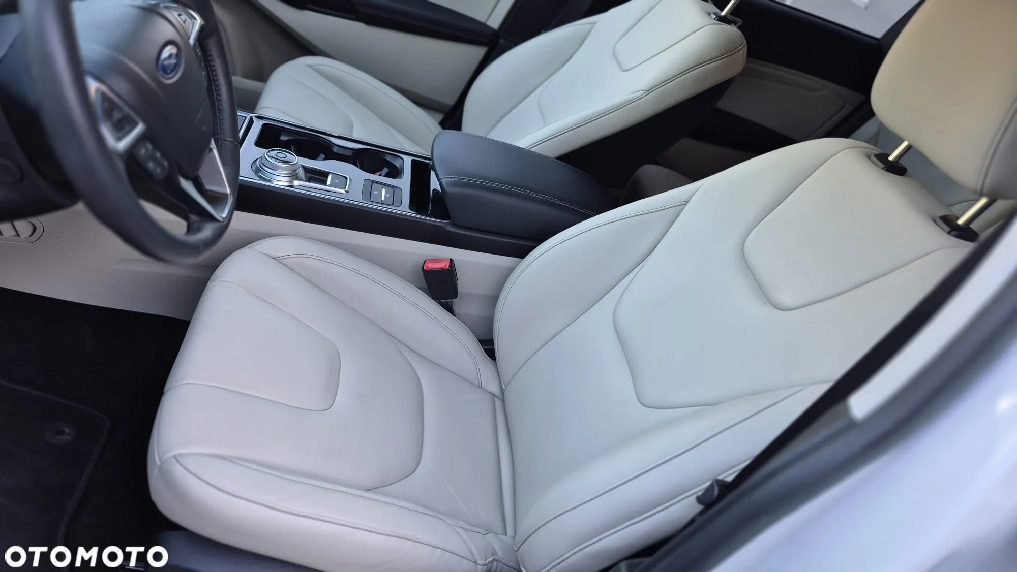 Ford Edge - 14