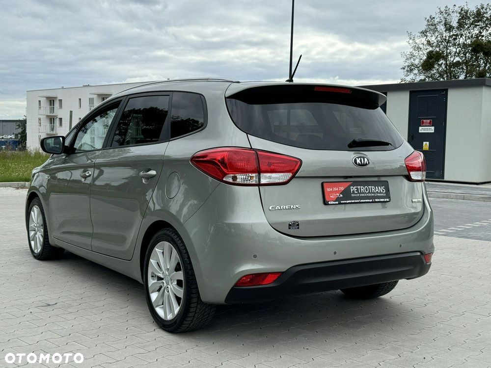 Kia Carens 1.7 CRDi Vision - 8