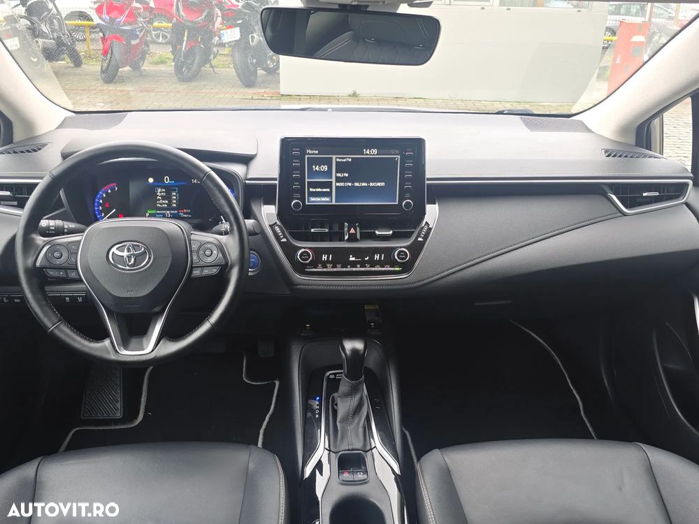 Toyota Corolla Sedan 1.8 HSD Exclusive - 13