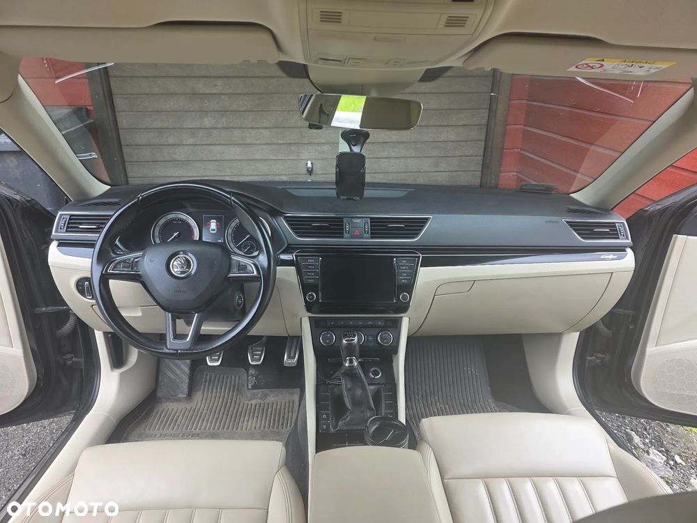 Skoda Superb 1.8 TSI L&K - 5