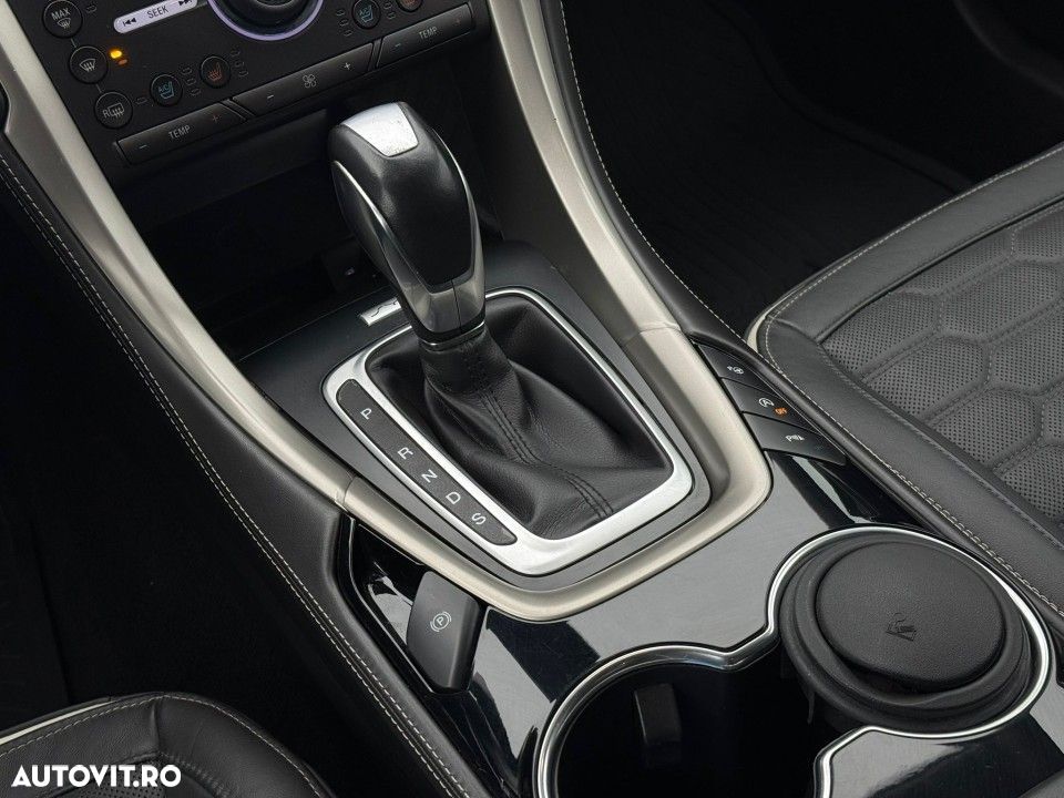 Ford Mondeo - 15