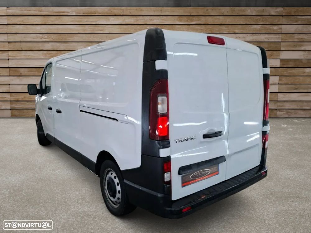 Renault Trafic L2H1 2.0 dCi 130CV - AC- GPS- CarPlay- c/IVA Dedutível - 3